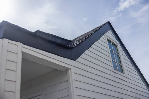 How To Choose The Right Materials for Your Siding Installation in 'Hanna City, IL